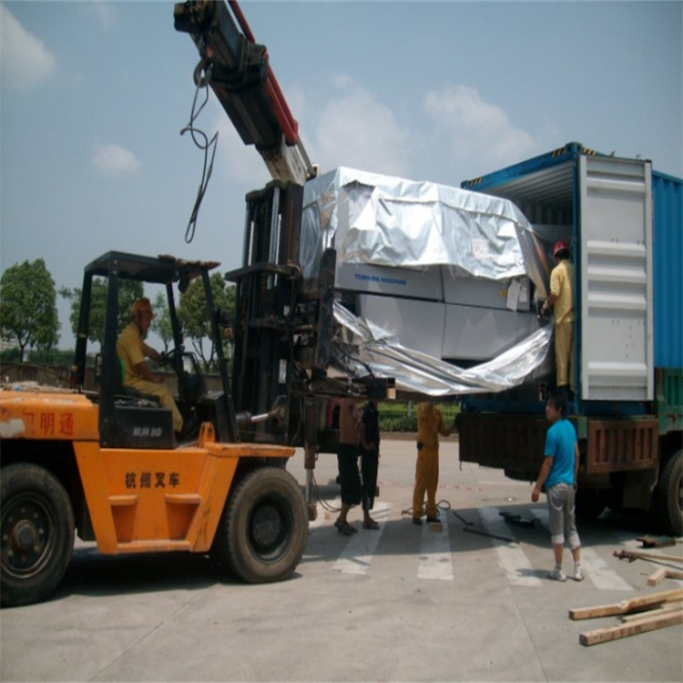 海港物流仓库装卸随车吊租赁服务优势与选择指南